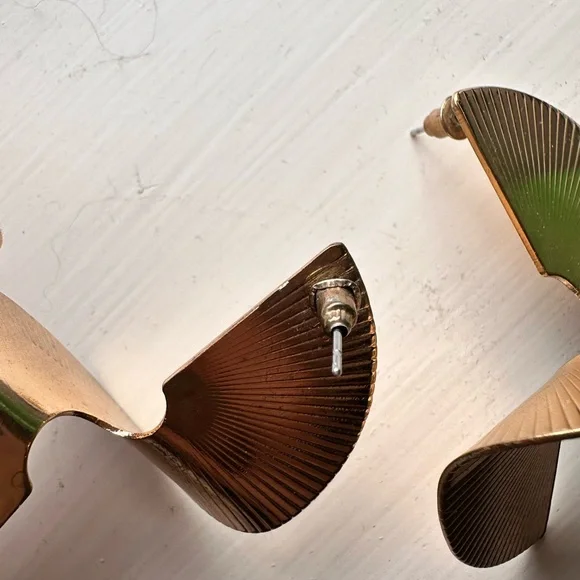 Gold Tone Spiral Earrings - Picture 6 of 7